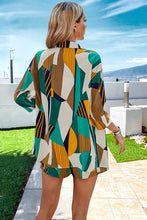 Load image into Gallery viewer, Abstract green button Down 50013