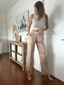 Nude Knit Love 00001