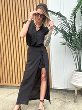 Load image into Gallery viewer, Black Linen Blouse 00025