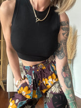 Load image into Gallery viewer, Black Knit Love 00002