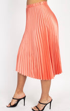 Load image into Gallery viewer, Pleated salmon colored skirt 01237